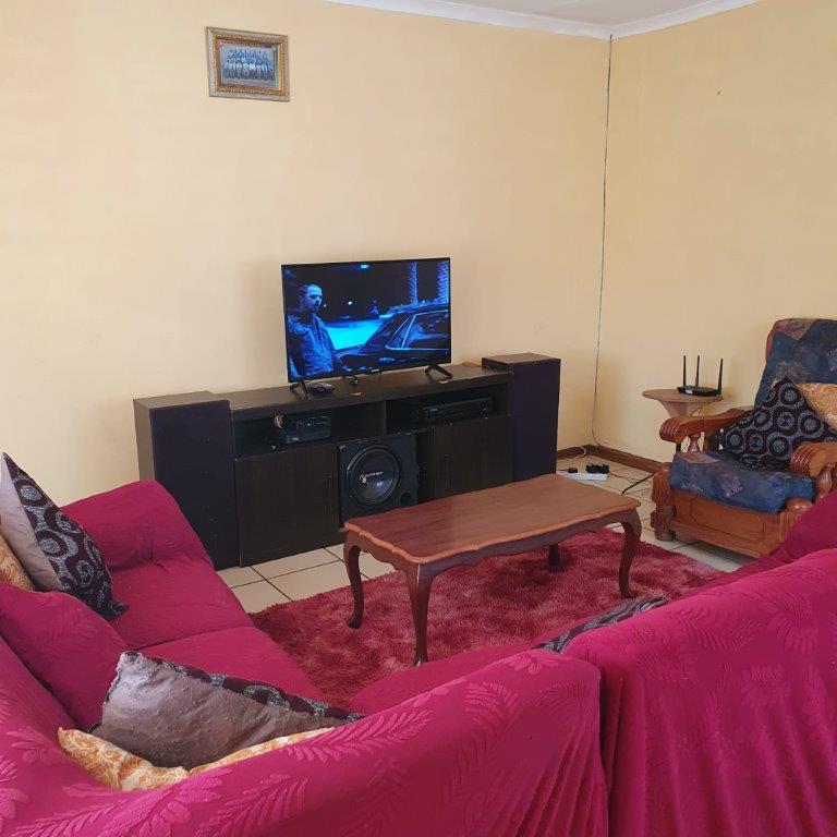 2 Bedroom Property for Sale in Ladybrand Free State